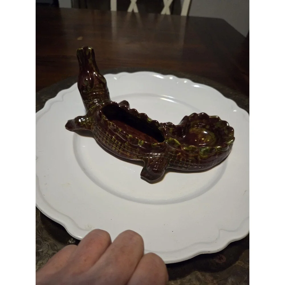Mid Century Ken Ocorr ceramic alligator ashtray, Pipe Holder, or trinket dish